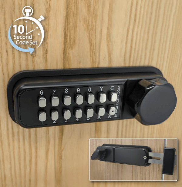 black borglock BL2615 fitted onto a wooden gate